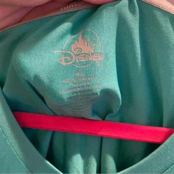 RunDisney Finisher Shirt - Picture 3 of 5